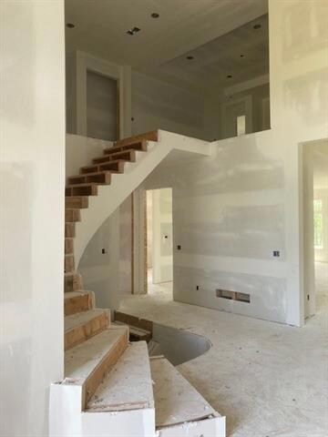 Lofted area from entry foyer