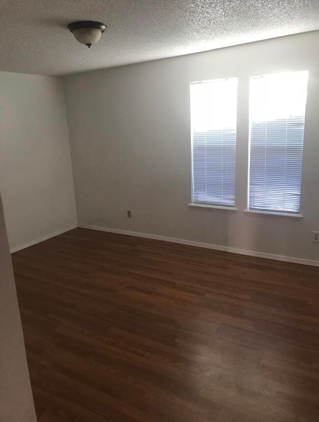 10612 Springwood Dr unit AD, El Paso, TX 79935 - photo 7