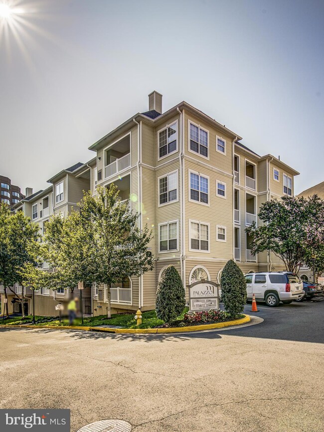 4550 Strutfield Ln unit 2110, Alexandria, VA 22311 - photo 5