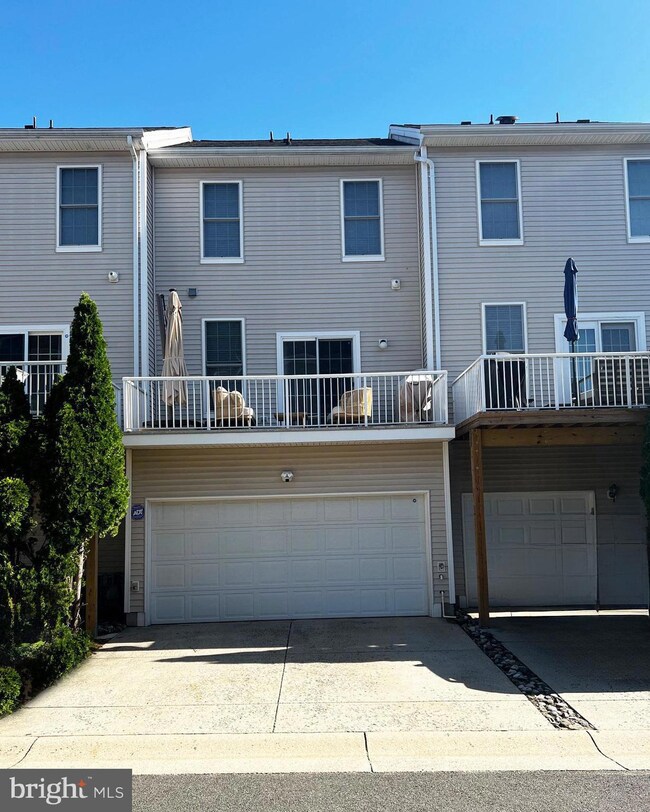 42813 Sykes Terrace, Chantilly, VA 20152 - photo 3