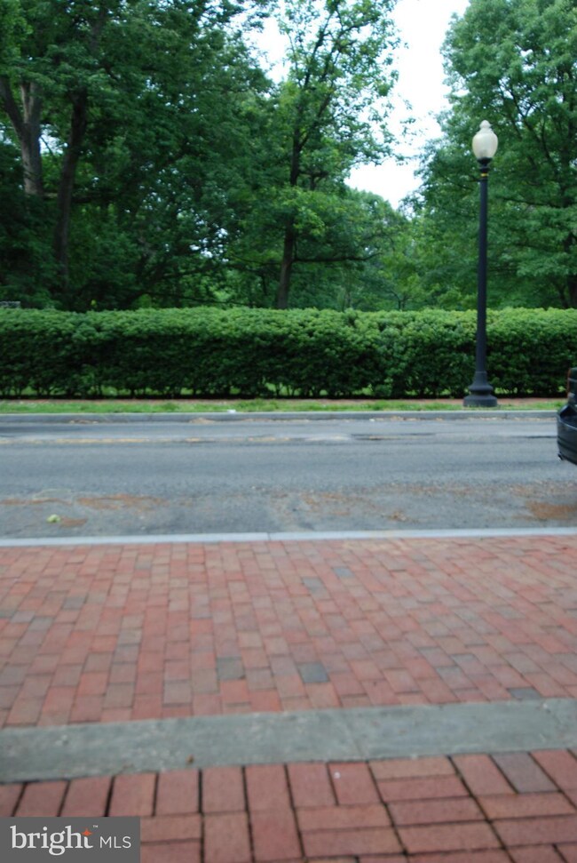 3038 R St NW unit 1/2, Washington, DC 20007 - photo 2