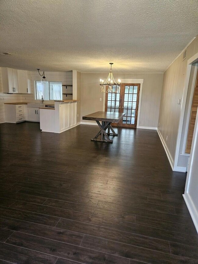 1309 Elaine St, Weatherford, TX 76086 - photo 4