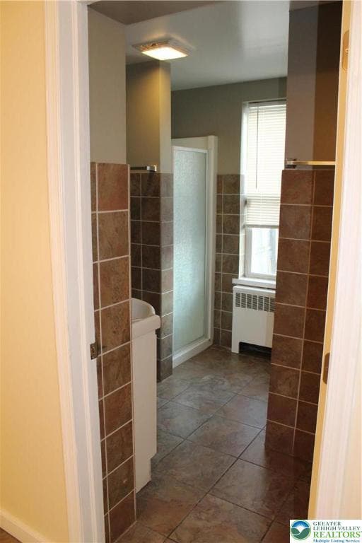 1st floor full bathroom