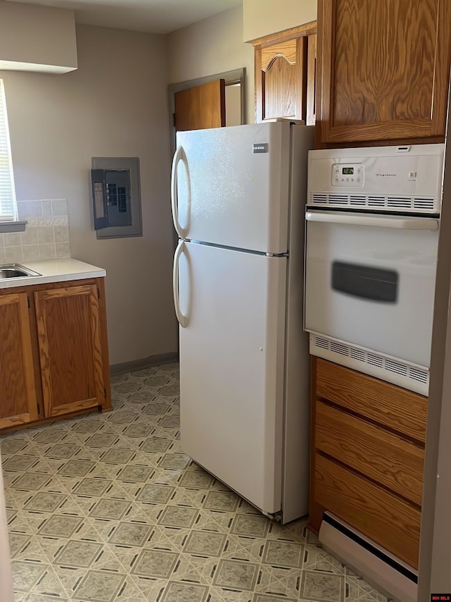 423 E 12th St, Mountain Home, AR 72653 - photo 6