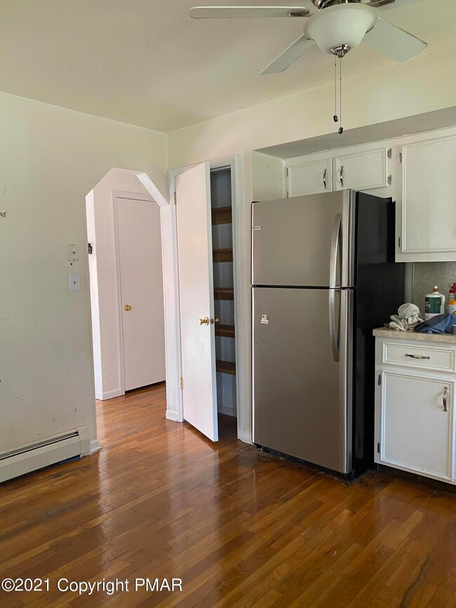 1270 Mutton Hollow Rd, Stroudsburg, PA 18360 - photo 7