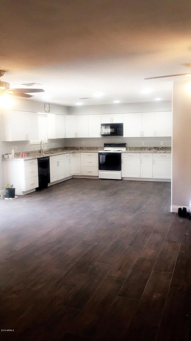 311 E Carter Dr, Tempe, AZ 85282 - photo 7