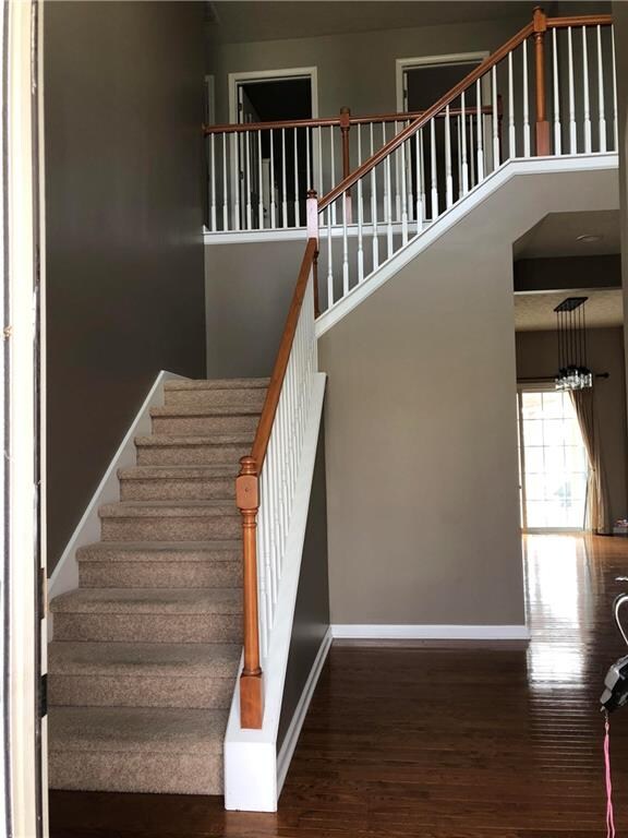 Two Story Entry and Hardwood Floors