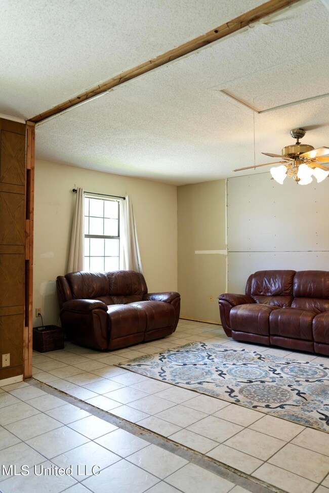 619 W Old Pass Rd, Long Beach, MS 39560 - photo 5