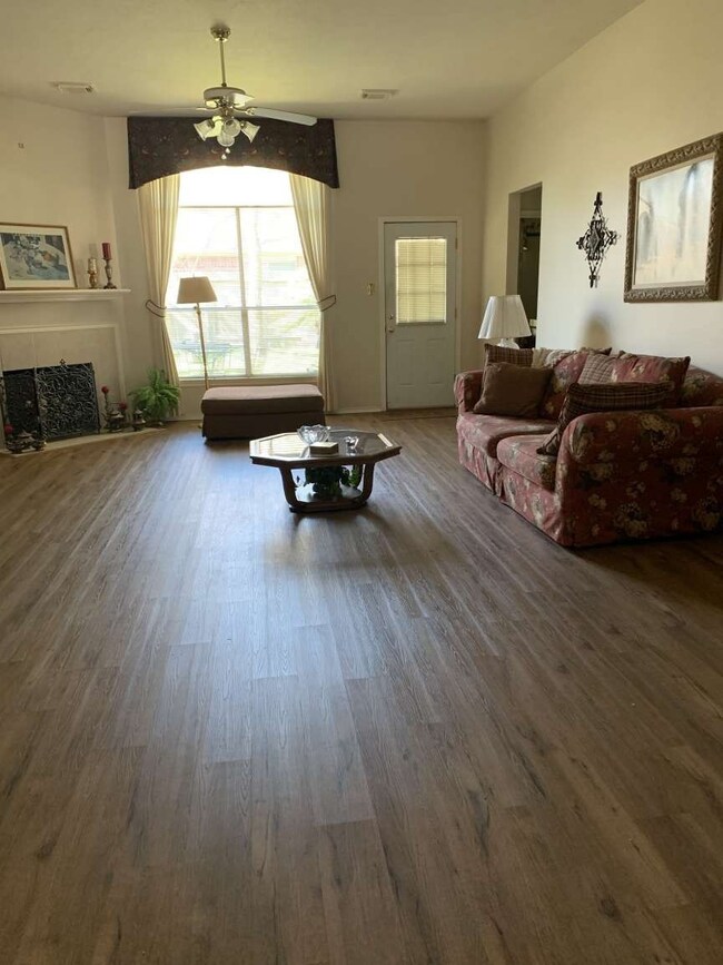 7015 Crescent Square, Houston, TX 77084 - photo 7