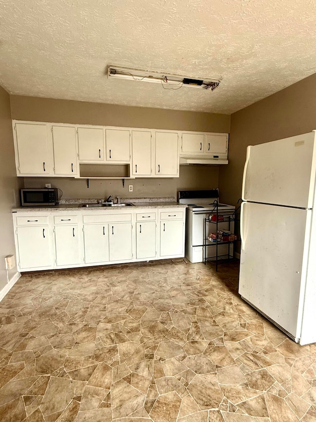 725 Boone Place, Morehead, KY 40351 - photo 2