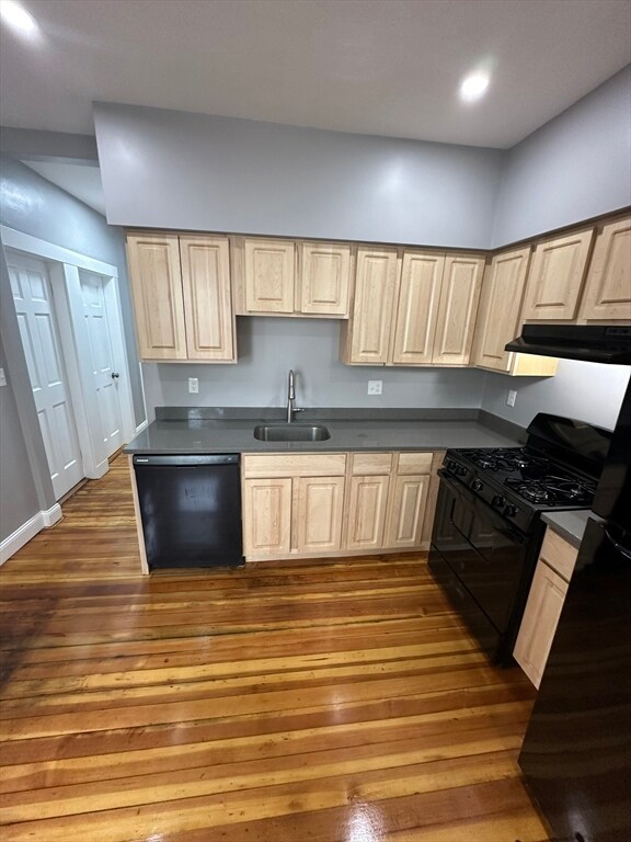 4 Sumner Square unit 3, Dorchester, MA 02125 - photo 4