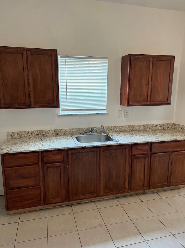 2416 Stuart St, Houston, TX 77004 - photo 4