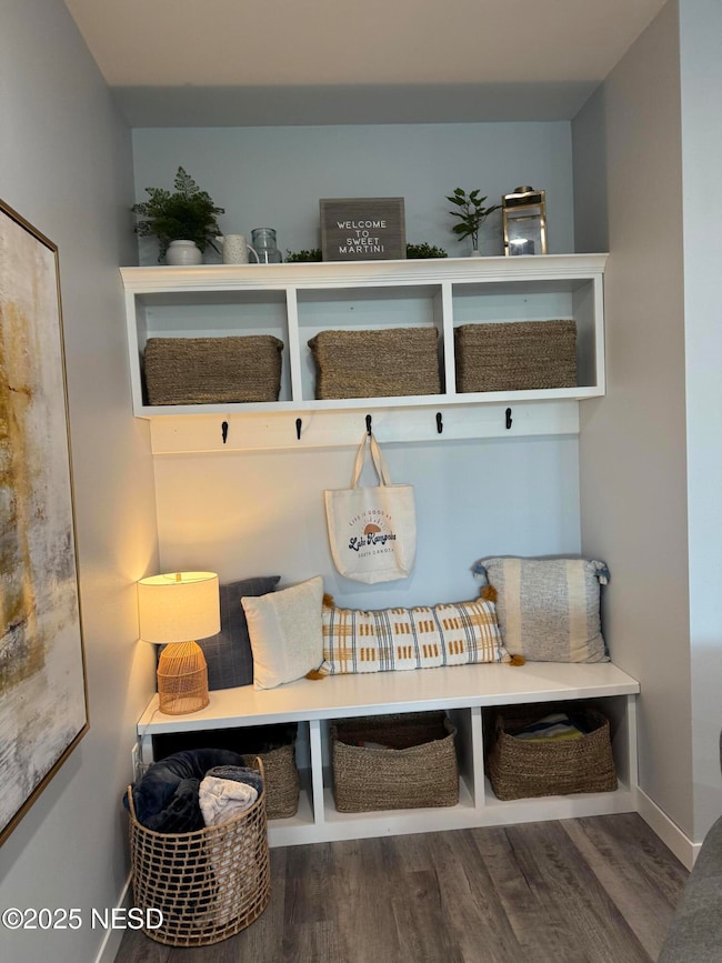 BUILT-IN BENCH
