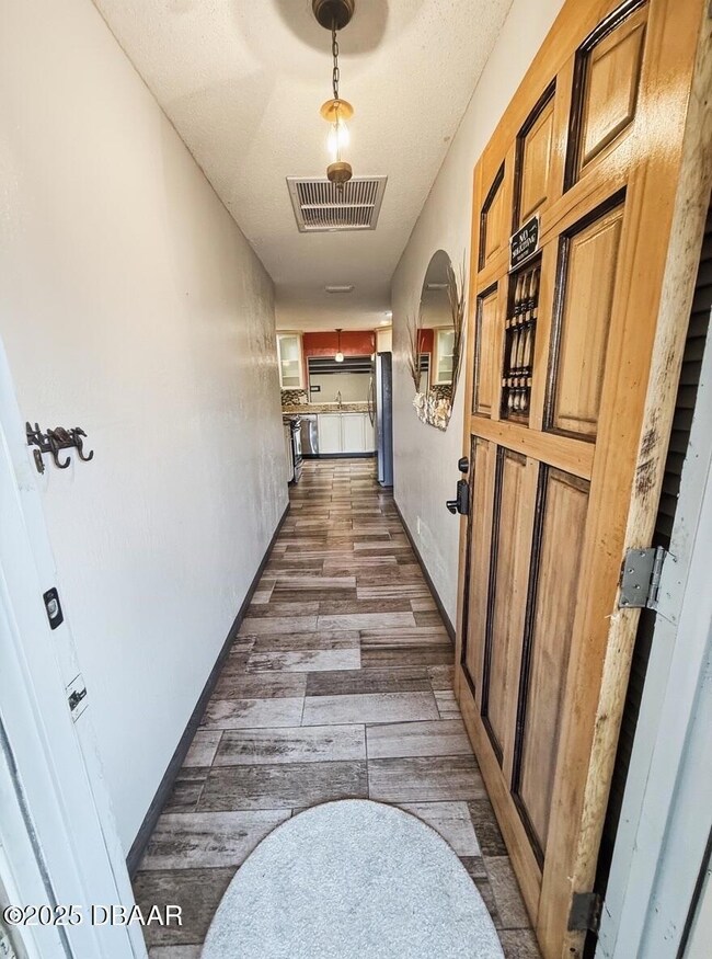 1404 Suwanee Rd, Daytona Beach, FL 32114 - photo 5