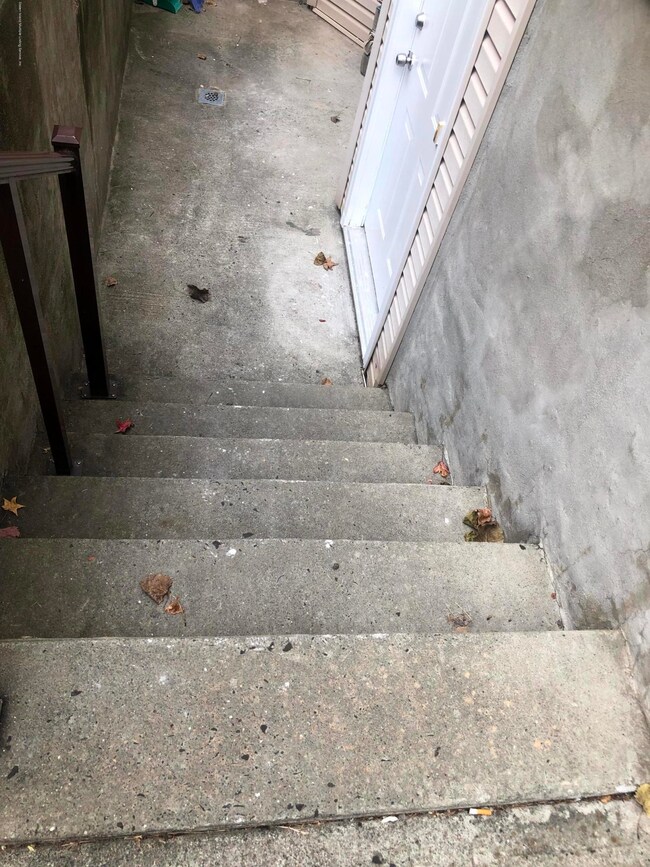 22 El Camino Loop, Staten Island, NY 10309 - photo 3