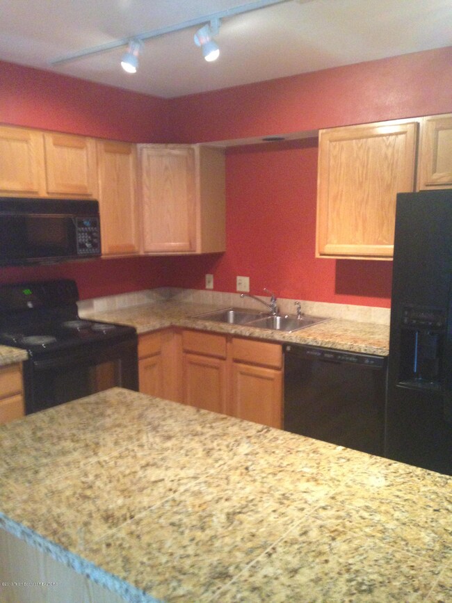 #4 kitchen