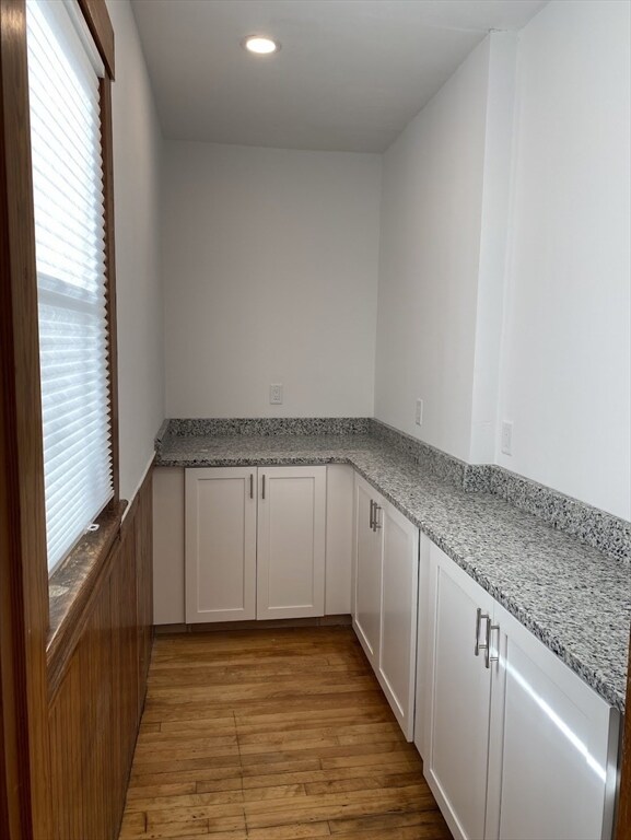 23-23A Glendale St unit 2, Maynard, MA 01754 - photo 4