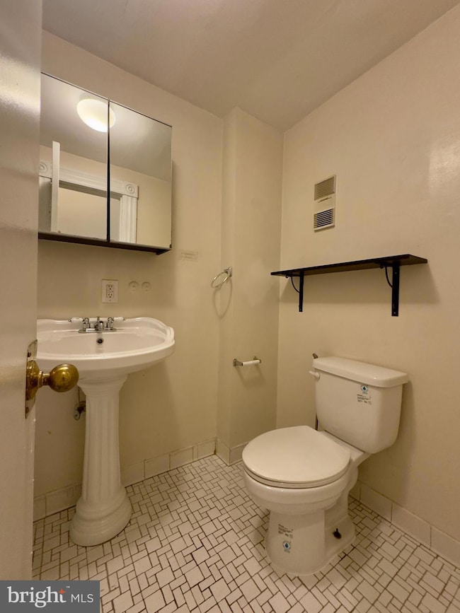 1718 Saint Paul St unit FIRST FLOOR / 101, Baltimore, MD 21202 - photo 5