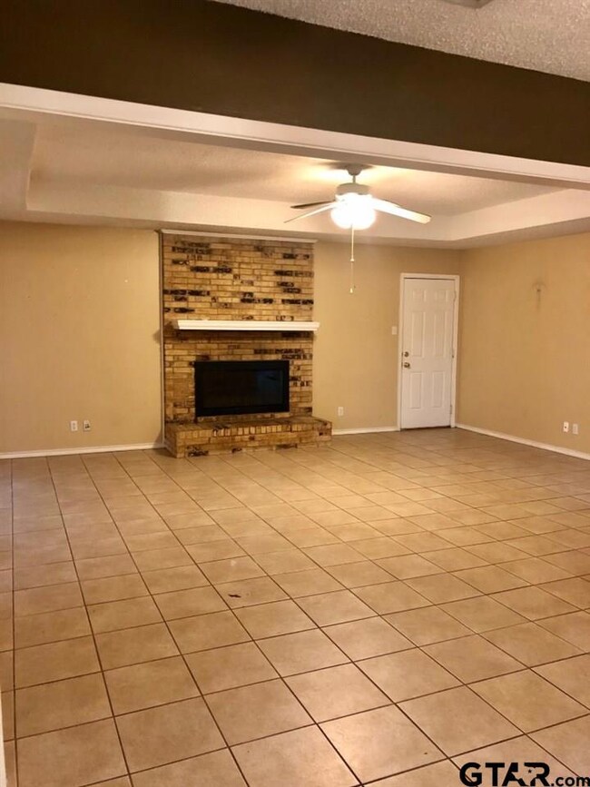 4622 4622 Leisure Ln, Tyler, TX 75703 - photo 5