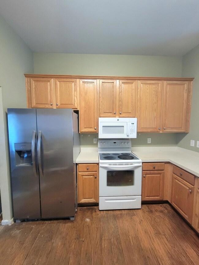 151 Oakbluff - kitchen