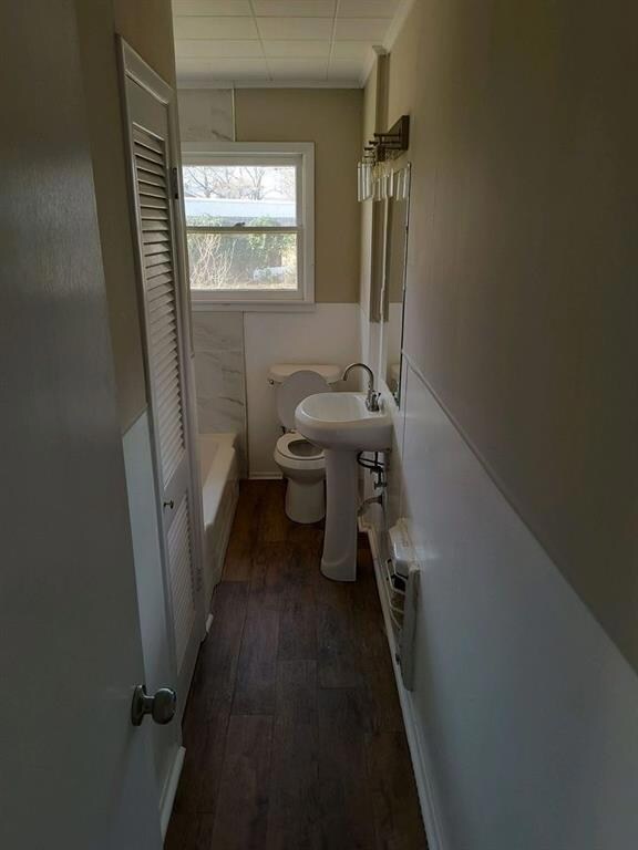 409 N Walnut St, Cleburne, TX 76033 - photo 6