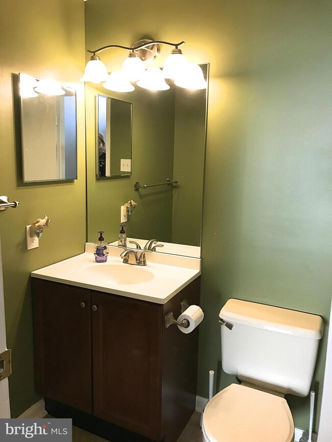 20 Trailwood Rd, Nottingham, MD 21236 - photo 5