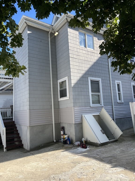 16 Lander St, Lynn, MA 01902 - photo 2