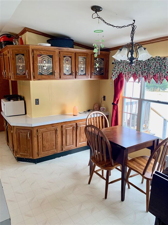 70 Canaan Mobile Home Park, Canaan, VT 05903 - photo 4