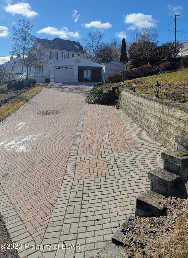 52 Harris Hill Rd, Shavertown, PA 18708 - photo 4