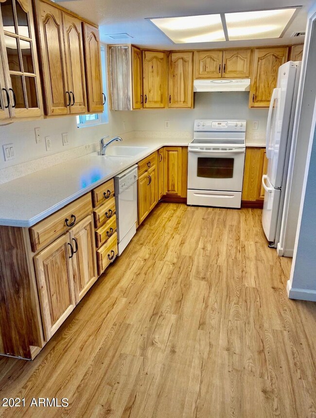 2011 E Butler St, Chandler, AZ 85225 - photo 6