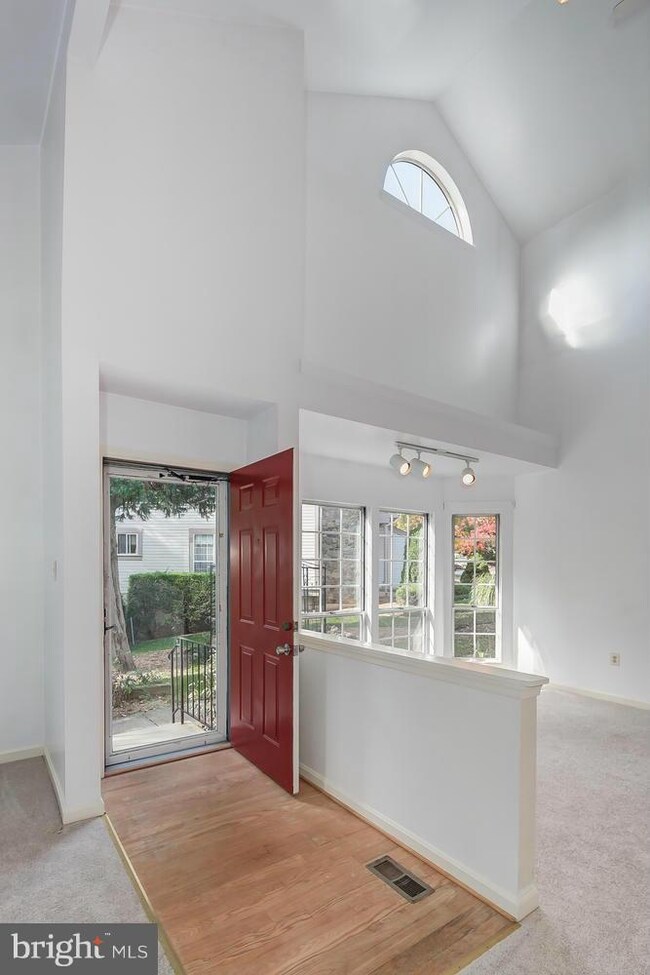 1615 Nordic Hill Cir, Silver Spring, MD 20906 - photo 3