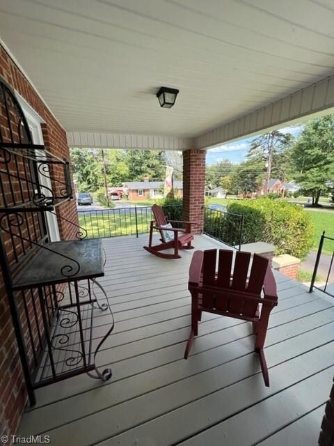 1247 Sunset Dr, Asheboro, NC 27205 - photo 4