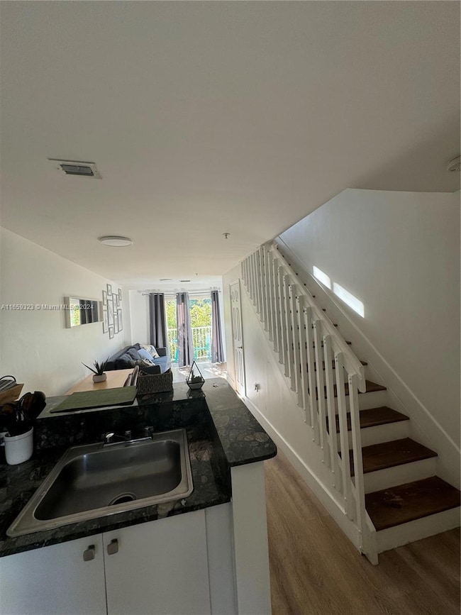 821 SW 2nd St unit 3, Miami, FL 33130 - photo 6