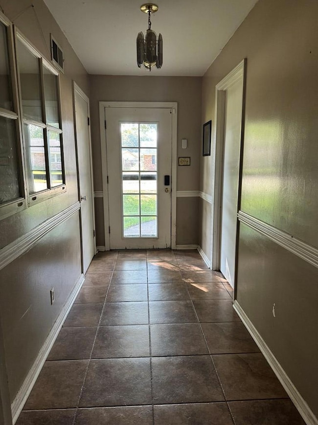 1105 Cherry Ln, West Memphis, AR 72301 - photo 6