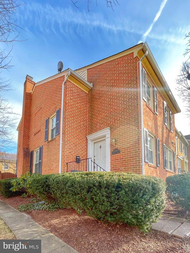 10266 Arizona Cir, Bethesda, MD 20817 - photo 3