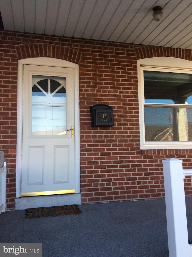 14 E 6th St, Pottstown, PA 19464 - photo 2