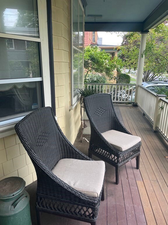 95 Erie Ave unit 1, Newton Highlands, MA 02461 - photo 3