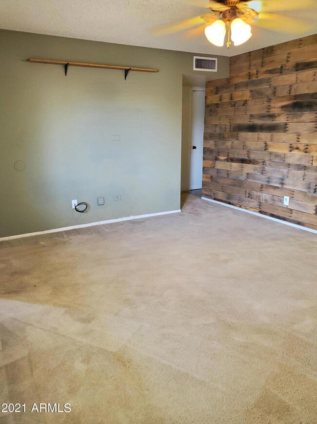 12028 N 41st Dr, Phoenix, AZ 85029 - photo 5