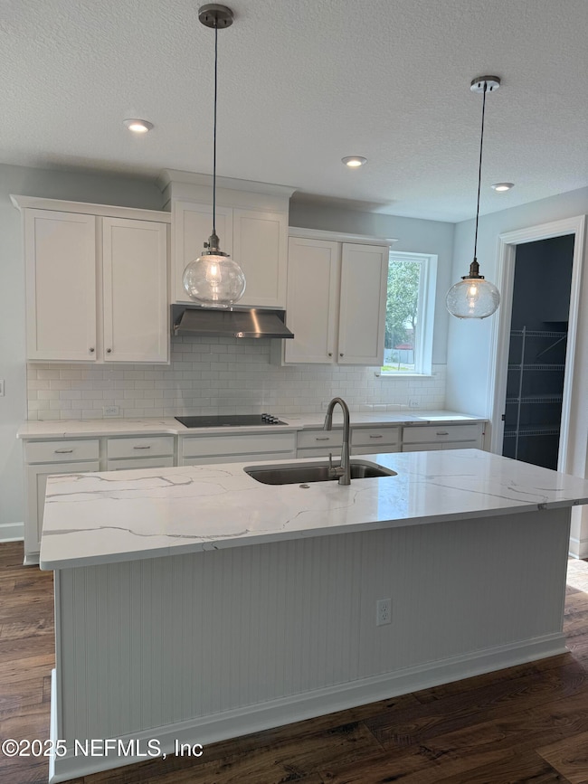 CTNP-0001 Egret Market Home Kitchen Pic1