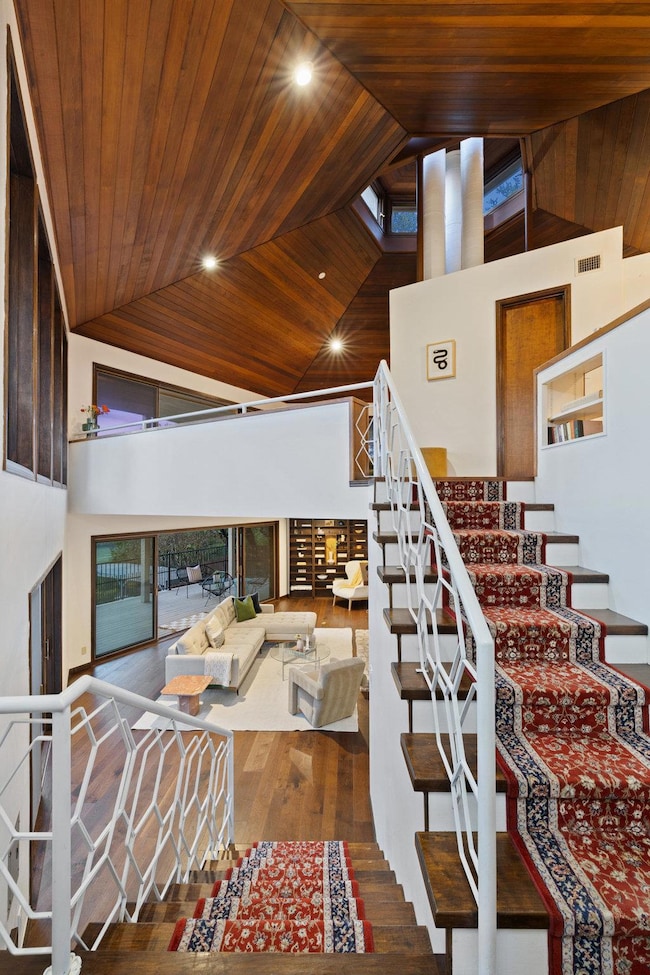 1922 Cypress Point W, Austin, TX 78746 - photo 6