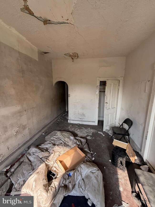 1704 N Fulton Ave, Baltimore, MD 21217 - photo 7