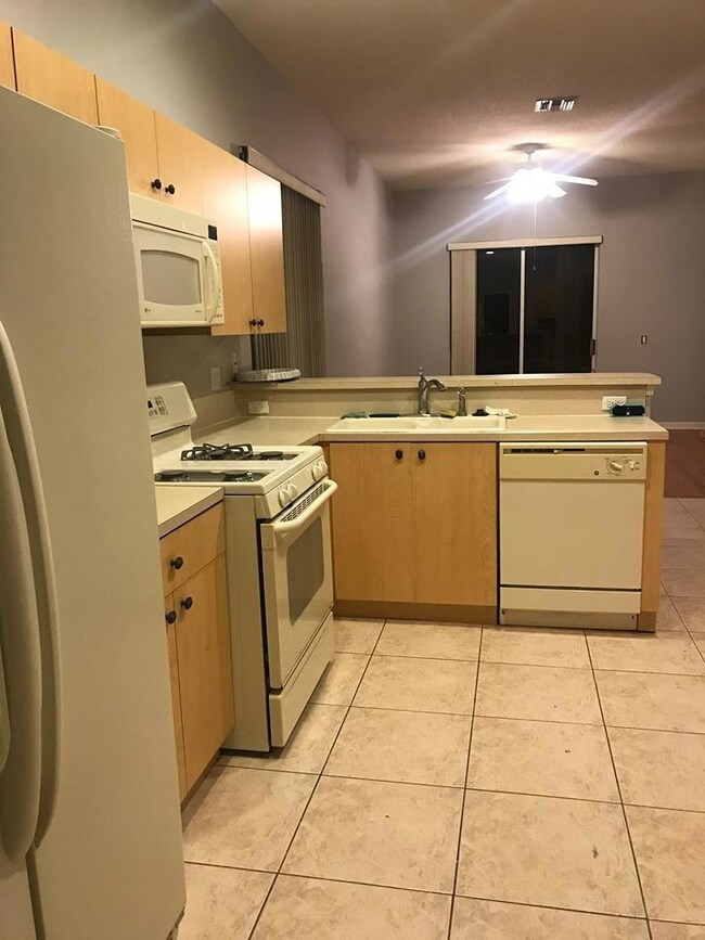 406 NW Springview Loop, Port Saint Lucie, FL 34986 - photo 2