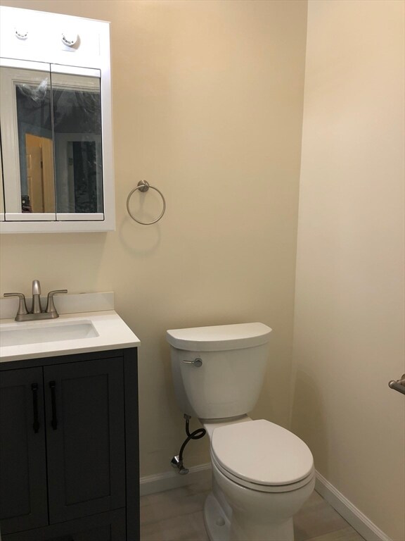 210 Fellsview Terrace unit 215, Stoneham, MA 02180 - photo 2