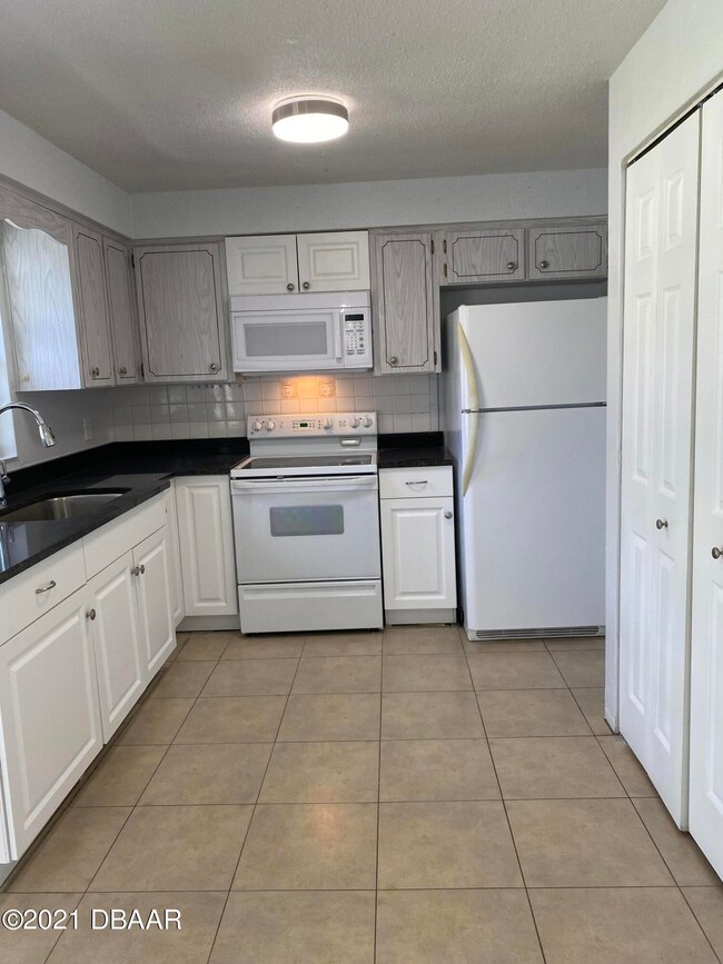 kitchen1