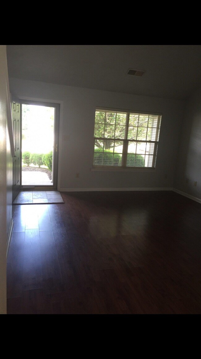 207 Christopher Dr, Nicholasville, KY 40356 - photo 3