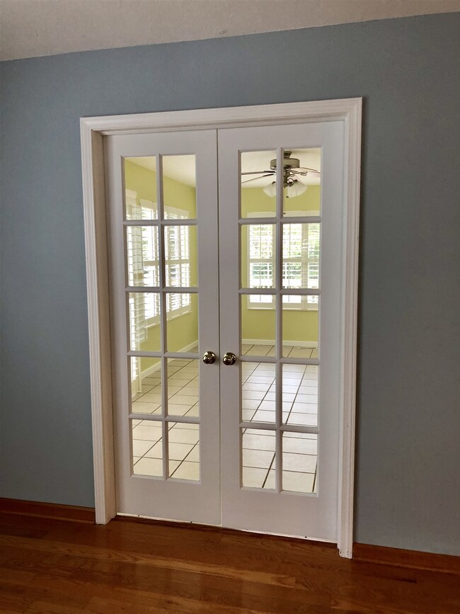 1130 W Sugarberry Ct, Bloomington, IN 47404 - photo 6