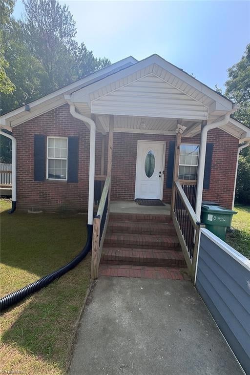 1702 E Martin Luther King Junior Dr, High Point, NC 27260 - photo 2