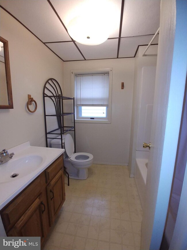 31 N Reamstown Rd, Stevens, PA 17578 - photo 6