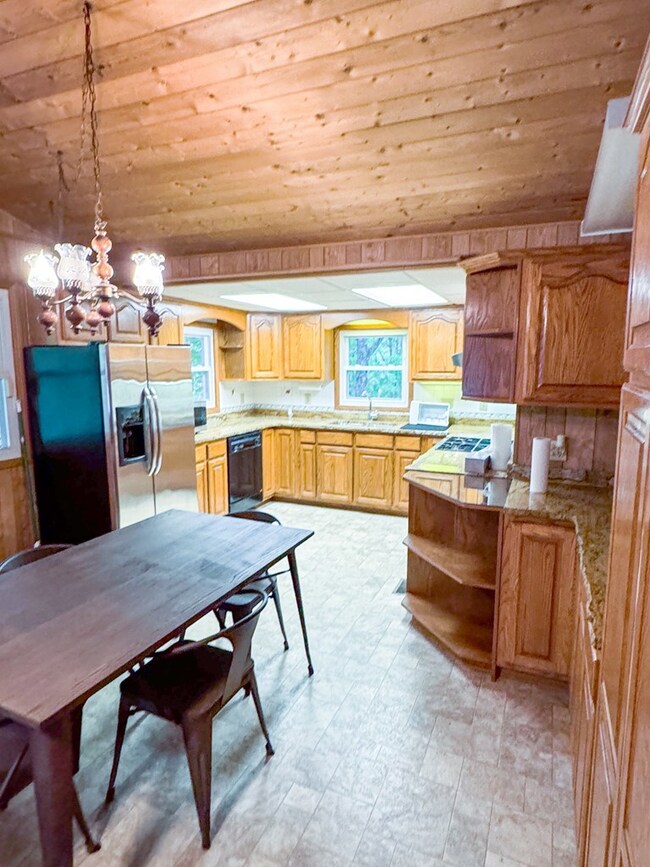 420 Cherokee Mine Rd, Franklin, NC 28734 - photo 3