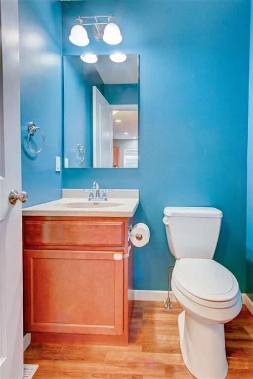 1030 8th St NW, Cedar Rapids, IA 52405 - photo 7